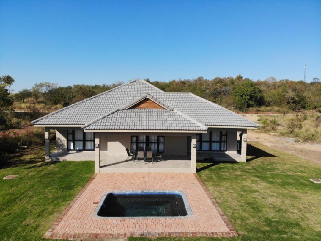 Nkonyeni Lodge & Golf Estate Ngwempisi Luaran gambar
